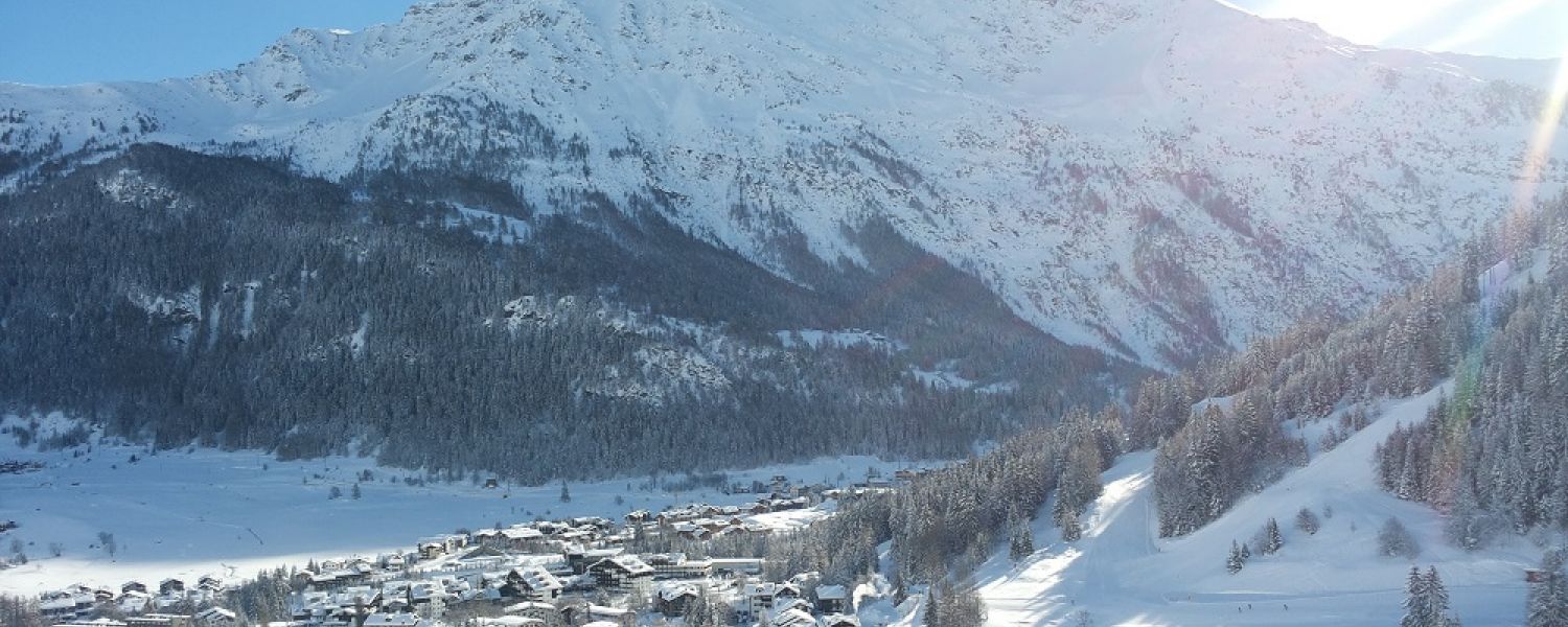 School Ski Trip to Italy's Aosta Valley